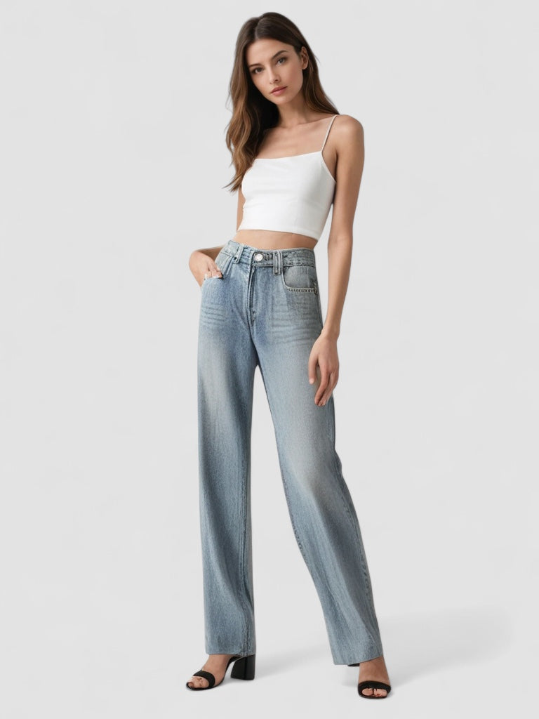 LINJA Stockholm™ | Vintage Utsvängd Jeans