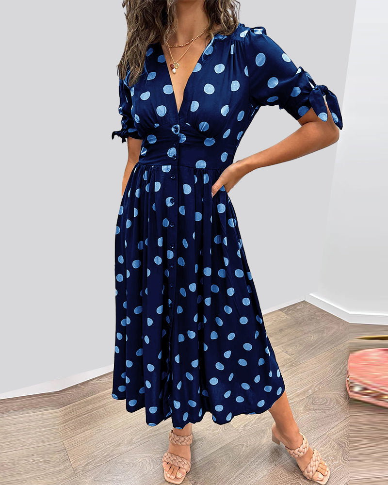 LINJA Stockholm™ | Elegant Prickig Klänning